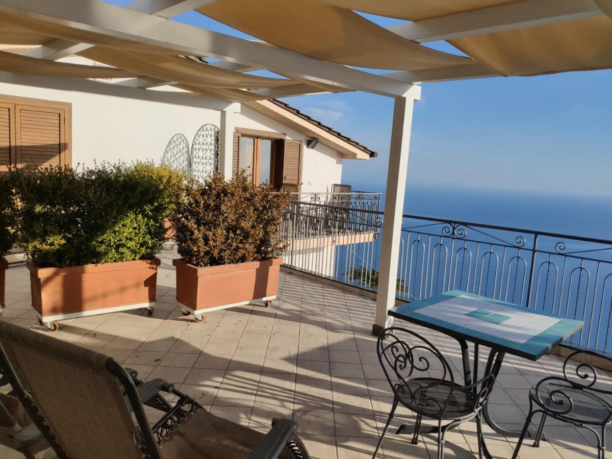 B&B Il Nespolo Furore Exterior photo