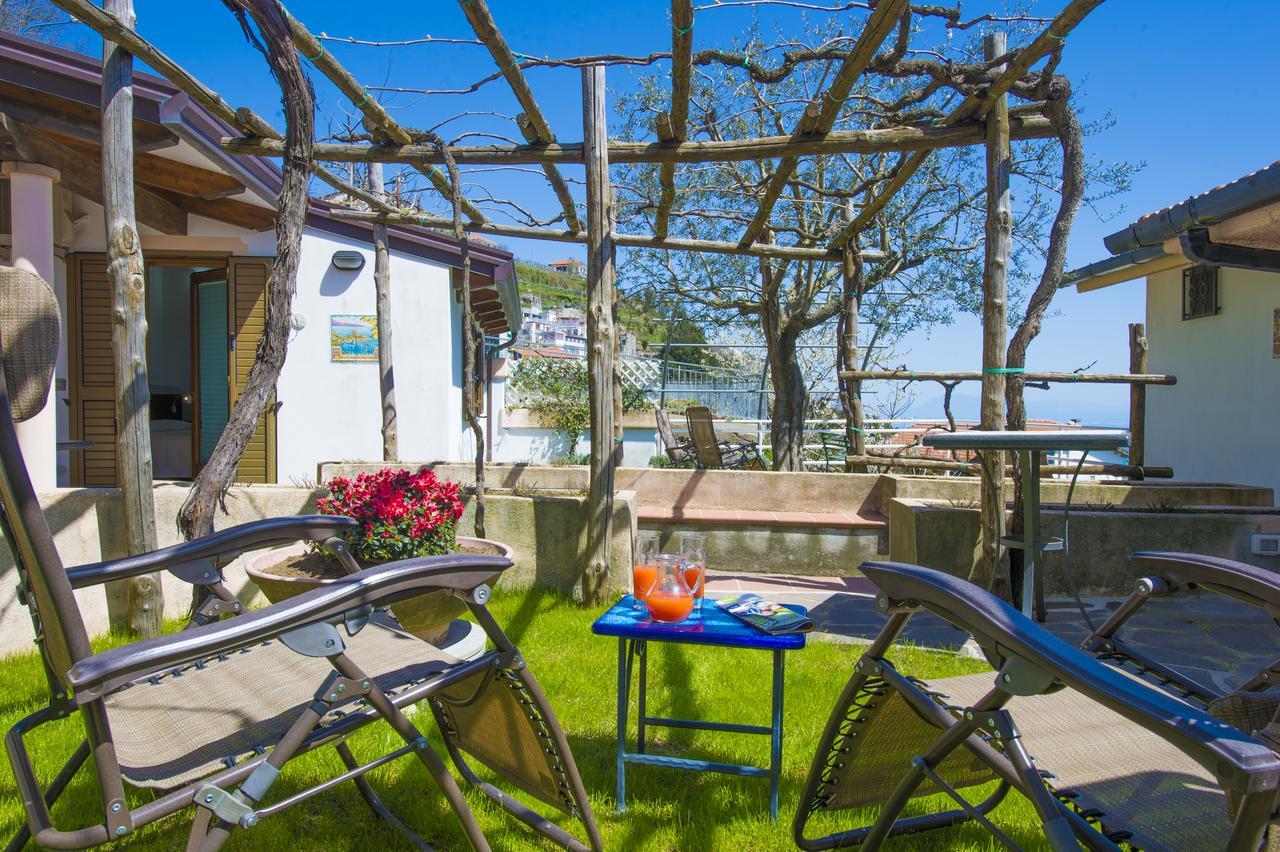 B&B Il Nespolo Furore Exterior photo